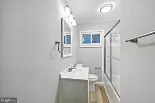 120 Cedar Hill Rd, Baltimore, MD 21225 - Photo 12