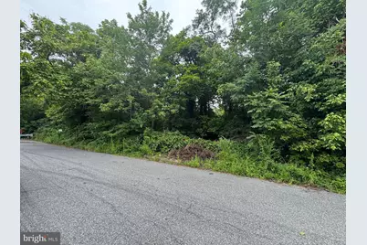 145 Shenandoah Ave, Baltimore, MD 21225 - Photo 2