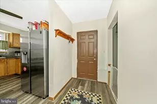 205 Camrose Ave, Baltimore, MD 21225 - Photo 4