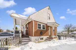 205 Camrose Ave, Baltimore, MD 21225 - Photo 32