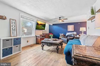 7913 Kings Bench Place, Pasadena, MD 21122 - Photo 4