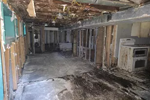 15 Beach Rd, Glen Burnie, MD 21060 - Photo 22