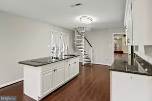 8318 Elvaton Rd, Millersville, MD 21108 - Photo 34