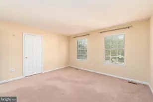 8005 Silver Fox Dr, Glen Burnie, MD 21061 - Photo 22