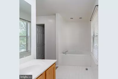 8005 Silver Fox Drive, Glen Burnie, MD 21061 - Photo 20