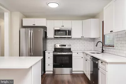 100 Carroll Drive, Annapolis, MD 21403 - Photo 4