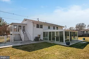 100 Carroll Dr, Annapolis, MD 21403 - Photo 32