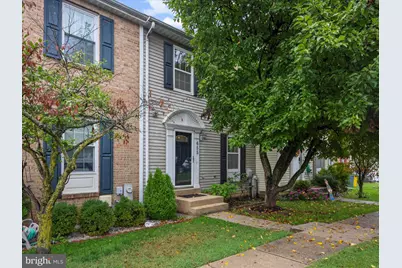 655 Realm Court W, Odenton, MD 21113 - Photo 2