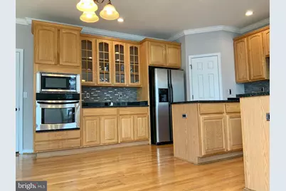 510 Creek Crossing Lane, Glen Burnie, MD 21060 - Photo 16