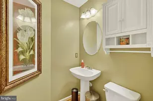 8205 Swamp Rose Pl, Laurel, MD 20724 - Photo 12