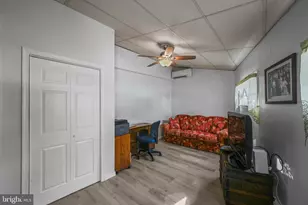 1027 Upton Rd, Glen Burnie, MD 21060 - Photo 26