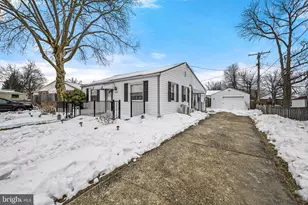 1027 Upton Rd, Glen Burnie, MD 21060 - Photo 2