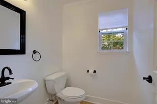 3513 Oak Dr, Edgewater, MD 21037 - Photo 18