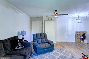 105 Water Fountain Way, Glen Burnie, MD 21060 - Photo 8