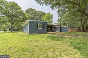 511 Sylvan Way, Pasadena, MD 21122 - Photo 4