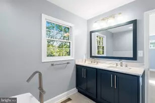 975 Phillips Dr, Arnold, MD 21012 - Photo 42