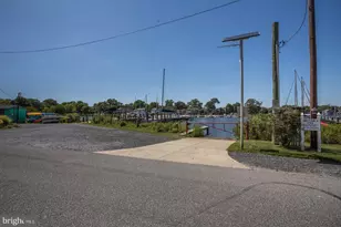 404 Warwick, Edgewater, MD 21037 - Photo 50