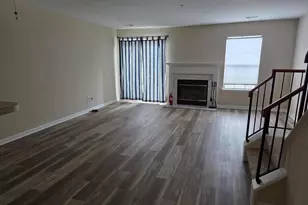 1414 Nutwood Ct, Crofton, MD 21114 - Photo 2