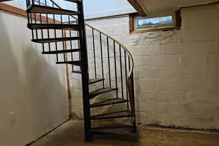 355 Sturtons Ln, Pasadena, MD 21122 - Photo 52