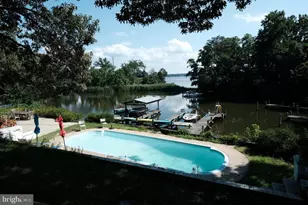 355 Sturtons Ln, Pasadena, MD 21122 - Photo 42