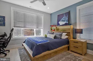 328 Arbutus Dr, Edgewater, MD 21037 - Photo 32