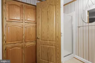 8006 Fair Breeze Dr, Severn, MD 21144 - Photo 20