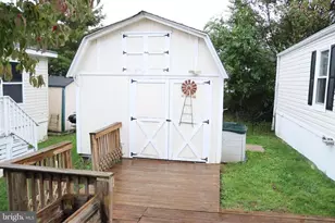 484 Keith Rd, Lothian, MD 20711 - Photo 18
