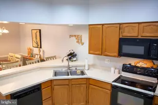 2704 Summerview Way, Annapolis, MD 21401 - Photo 16