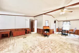 318 Ella Dr, Lothian, MD 20711 - Photo 8