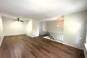 2495 Vineyard Ln, Crofton, MD 21114 - Photo 4