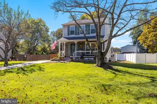 7954 Cobbler Ln, Pasadena, MD 21122 - Photo 2