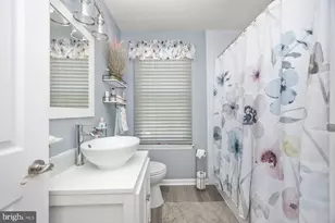 7954 Cobbler Ln, Pasadena, MD 21122 - Photo 24