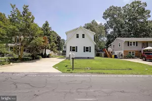 5645 Battee Dr, Churchton, MD 20733 - Photo 2