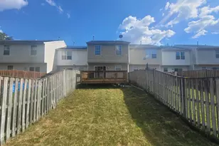 454 Renfro Ct, Glen Burnie, MD 21060 - Photo 4