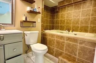 329 10th, Brooklyn, MD 21225 - Photo 32