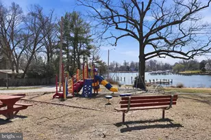 304 Maryland Ave, Pasadena, MD 21122 - Photo 2