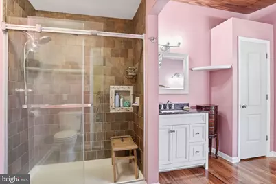 304 Maryland Avenue, Pasadena, MD 21122 - Photo 12