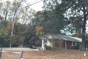 1664 Glen Dr, Pasadena, MD 21122 - Photo 2