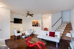 2006 Ripley Point Ct, Odenton, MD 21113 - Photo 4