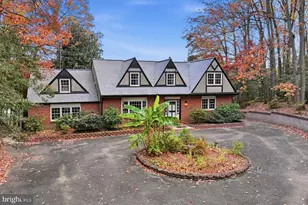 100 Rustic Ridge Rd, Severna Park, MD 21146 - Photo 2