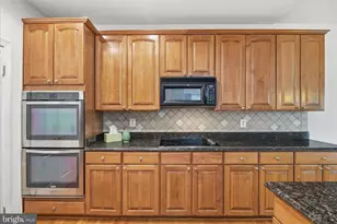 8225 Anglers Edge Ct, Glen Burnie, MD 21060 - Photo 22