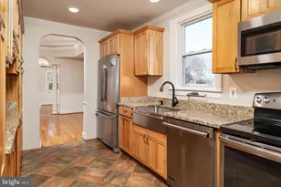 610 E Marshall Ave, Deale, MD 20751 - Photo 16