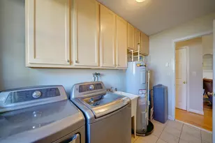 7819 Appletree Rd, Pasadena, MD 21122 - Photo 18