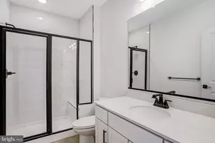 5733 Howard Dr, Glen Burnie, MD 21060 - Photo 30