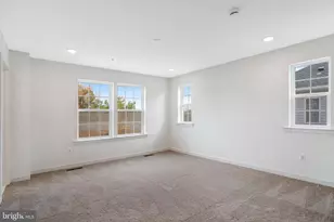 5733 Howard Dr, Glen Burnie, MD 21060 - Photo 32