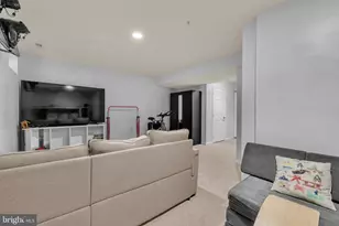 163 Langdon Farm Cir, Odenton, MD 21113 - Photo 18