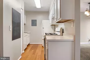 13 Silverwood Cir, Annapolis, MD 21403 - Photo 12