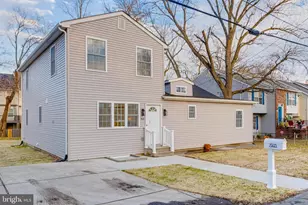 7925 East End Dr, Baltimore, MD 21226 - Photo 2