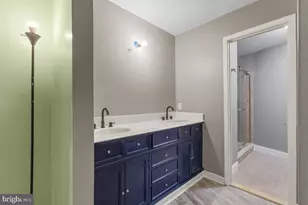 7036 Harbour Village Ct, Annapolis, MD 21403 - Photo 20