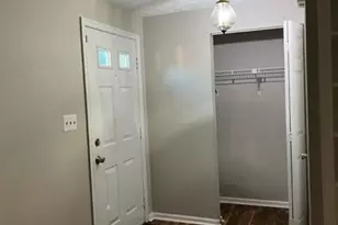 3617 Laurel View Ct Ct, Laurel, MD 20724 - Photo 2